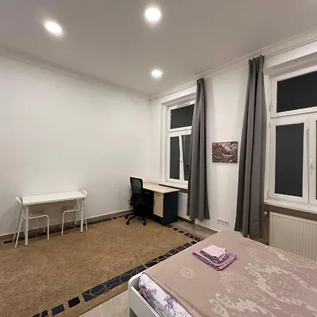 Bella - A Cozy In The Center Apartament Budapesta