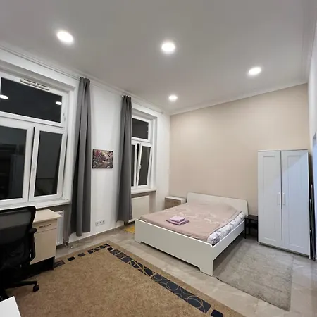Apartment Bella - A Cozy In The Center *
